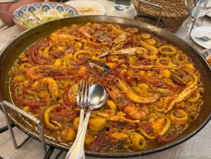 Lunch from Around the World &#8211; Paella